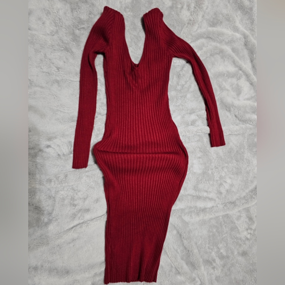 Windsor Deep Red Ribbed Knit Dress - Picture 3 of 5